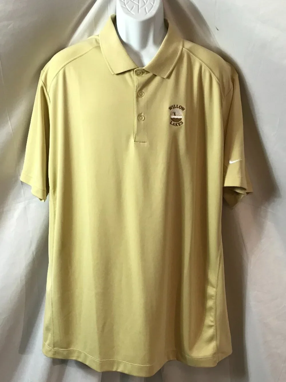 Nike Willow Lakes Golf Club Activewear Athletic Sport Cut Polo Shirt